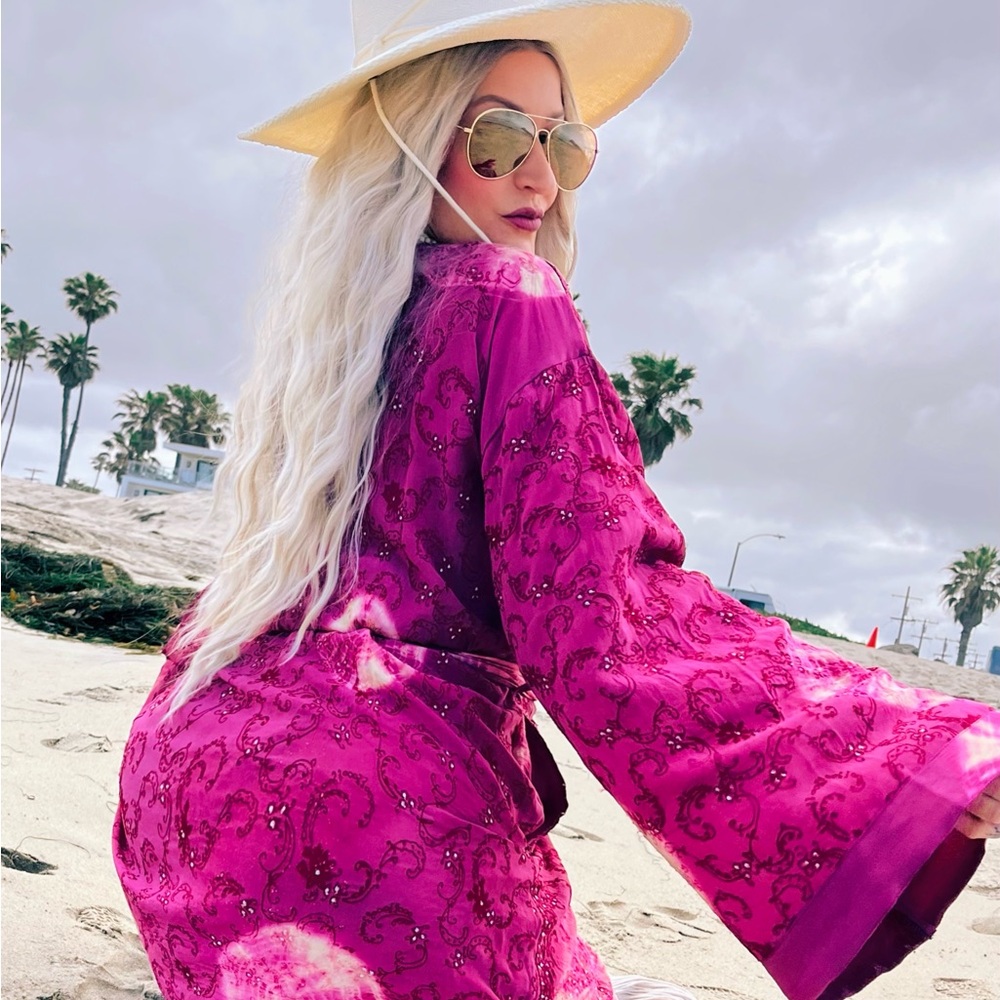 LIGHT RAY SHORT SILK KIMONO SET BOHO
